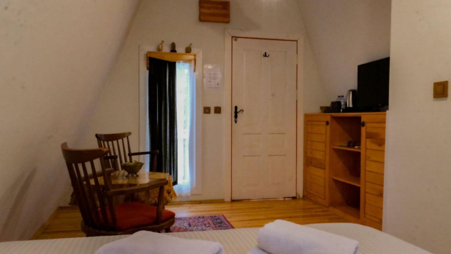 Abant Korudam Bungalov Butik Otel Exteriör bild
